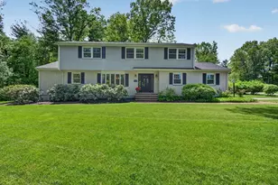 28 Algonquin Ave, Andover, MA 01810 - Photo 1