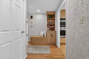 28 Algonquin Ave, Andover, MA 01810 - Photo 14