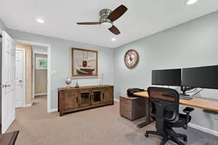 28 Algonquin Ave, Andover, MA 01810 - Photo 32