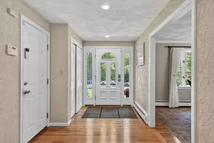 28 Algonquin Ave, Andover, MA 01810 - Photo 4