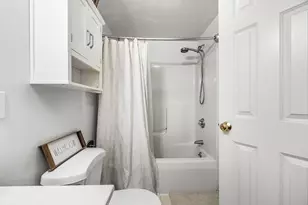 8 Granite St, Rockport, MA 01966 - Photo 30