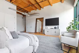 49 Melcher St, Boston, MA 02210 - Photo 22