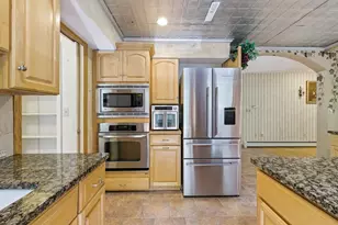 55 Shaw St, Belchertown, MA 01007 - Photo 4