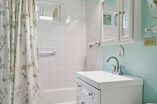 54 Thorndyke St, Springfield, MA 01118 - Photo 30