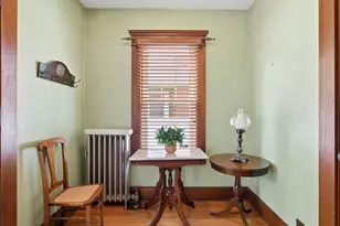 54 Thorndyke St, Springfield, MA 01118 - Photo 8