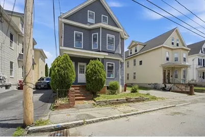 176 Pleasant St, Lowell, MA 01852 - Photo 2