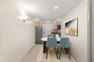 6 Dailey St, Attleboro, MA 02703 - Photo 10