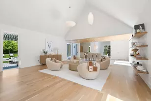 21 White Oak Rd, Newton, MA 02468 - Photo 10