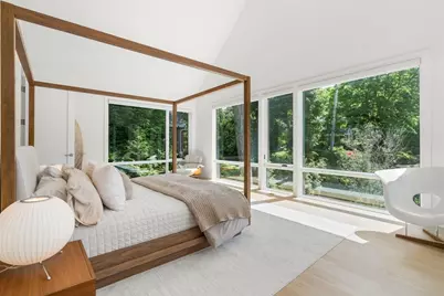 21 White Oak Rd, Newton, MA 02468 - Photo 14