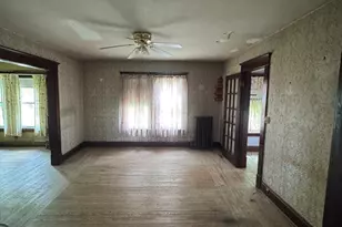 220 South St, Holyoke, MA 01040 - Photo 10
