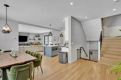 32 Lantern Ln, Wellesley, MA 02481 - Photo 12