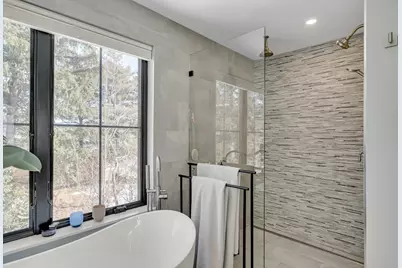 32 Lantern Ln, Wellesley, MA 02481 - Photo 20