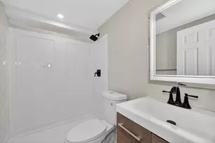 6 Moreland St, Boston, MA 02119 - Photo 8