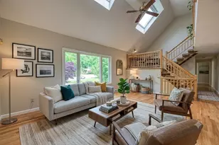 160 Hampton Rd, Sharon, MA 02067 - Photo 8