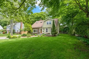 3 Berkeley Rd, Wellesley, MA 02482 - Photo 2