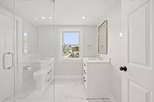 153 Edgewater Dr, Quincy, MA 02169 - Photo 20