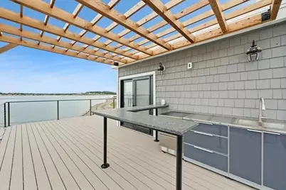 153 Edgewater Drive, Quincy, MA 02169 - Photo 40