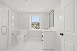 153 Edgewater Dr, Quincy, MA 02169 - Photo 20