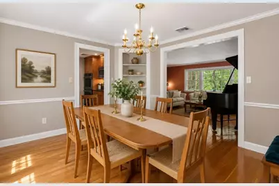 22 Tanglewood Road, Wellesley, MA 02481 - Photo 12