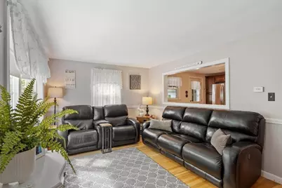27 Sunset Rd, Dracut, MA 01826 - Photo 16