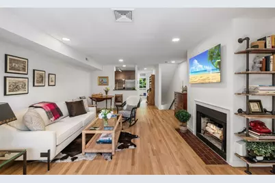 27 West St #11, Beverly, MA 01915 - Photo 10