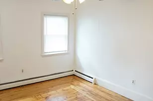 13 Myrtle St, Lowell, MA 01850 - Photo 18