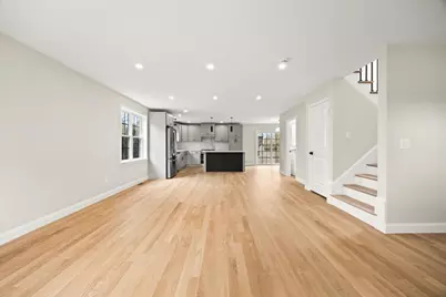 33 Glendale Ave, Brockton, MA 02301 - Photo 4