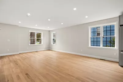 33 Glendale Ave, Brockton, MA 02301 - Photo 8