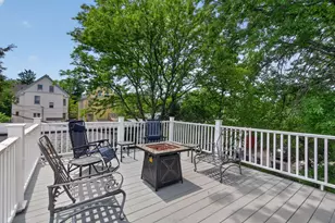 62 Hudson St, Somerville, MA 02143 - Photo 24