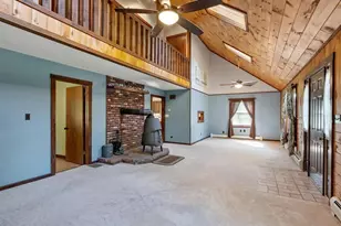 688 Whitney St, Gardner, MA 01440 - Photo 20