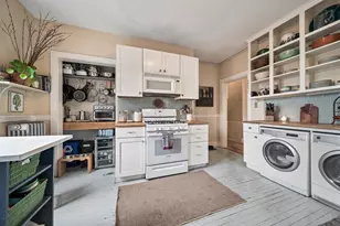37 John St, Chelsea, MA 02150 - Photo 6