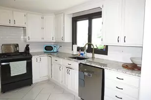 518 Summer St, Abington, MA 02351 - Photo 6