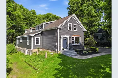 24 Worcester St, Grafton, MA 01519 - Photo 2