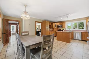 24 Worcester St, Grafton, MA 01519 - Photo 10