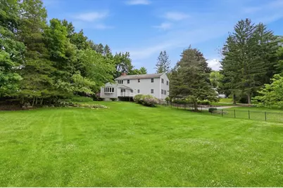 6 Hillcrest Rd, Bedford, MA 01739 - Photo 28