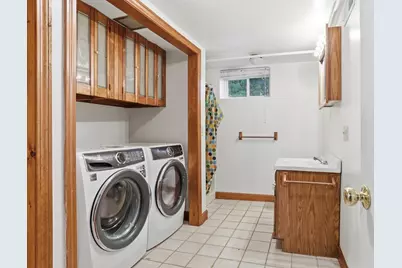 6 Hillcrest Rd, Bedford, MA 01739 - Photo 24