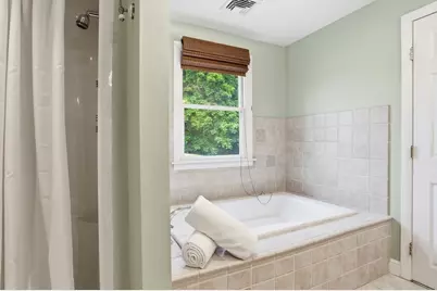 6 Hillcrest Rd, Bedford, MA 01739 - Photo 20