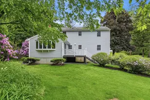 6 Hillcrest Rd, Bedford, MA 01739 - Photo 26