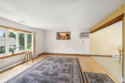 14 Weybossett St, Methuen, MA 01844 - Photo 4