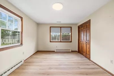 14 Weybossett St, Methuen, MA 01844 - Photo 16