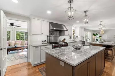 10 Captain Cir, Tewksbury, MA 01876 - Photo 18