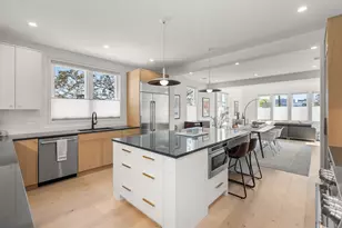 17 Smith Pl, Cambridge, MA 02138 - Photo 12