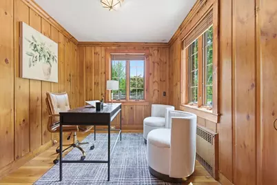 127 Larchmont Road, Melrose, MA 02176 - Photo 8