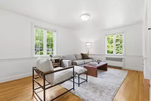 127 Larchmont Rd, Melrose, MA 02176 - Photo 14