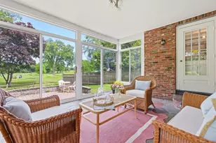 127 Larchmont Rd, Melrose, MA 02176 - Photo 18