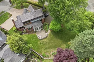 127 Larchmont Rd, Melrose, MA 02176 - Photo 38