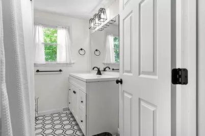 178 Tremont St, Carver, MA 02330 - Photo 26