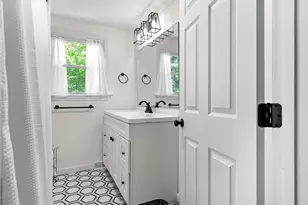 178 Tremont St, Carver, MA 02330 - Photo 26
