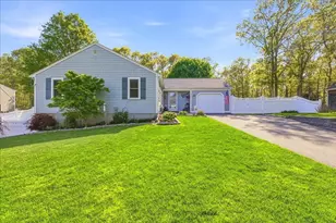 9 Woodridge Rd, Sandwich, MA 02537 - Photo 2