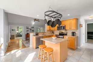 121 Matheson Dr, Marlborough, MA 01572 - Photo 8